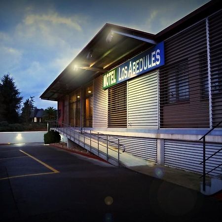 Motel Los Abedules Oviedo Ngoại thất bức ảnh