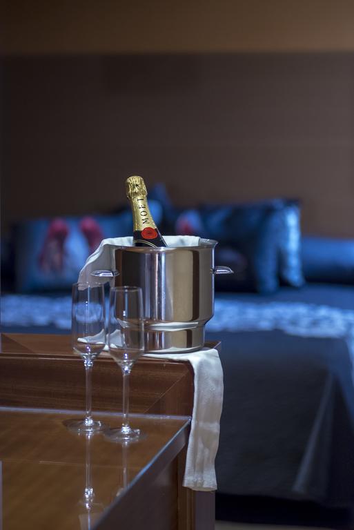 Motel Los Abedules Oviedo Phòng bức ảnh